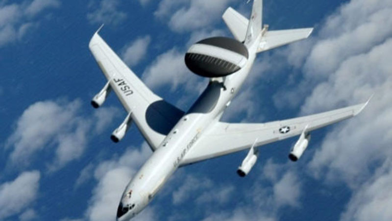 НАТО се отказа да заменя самолетите АУАКС с "Боинг"