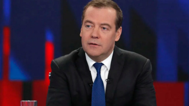 Медведев: Острият скалпел на историята вече е насочен към Зеленски