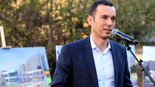 Сега няма пари за нови паркоместа, затова първо се вдига цената за паркиране