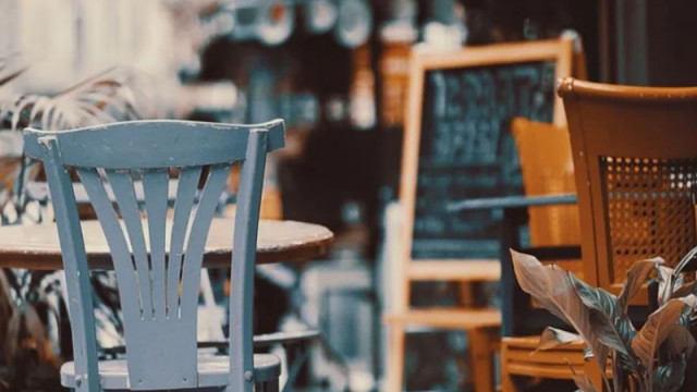 Ресторантьори: Новите синя и зелена зони в София са откровен саботаж срещу бизнеса