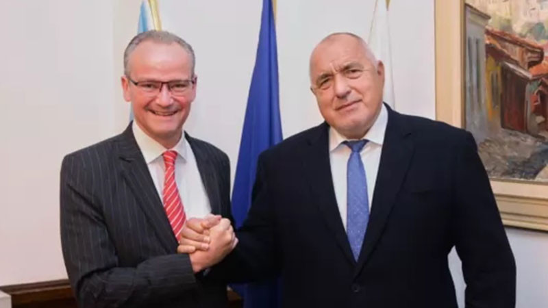 Бойко Борисов: Укрепването и модернизацията на армията са наши приоритети