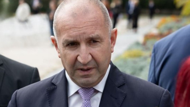 Радев иска депутатите да внесат отново предложението му за референдум за еврото