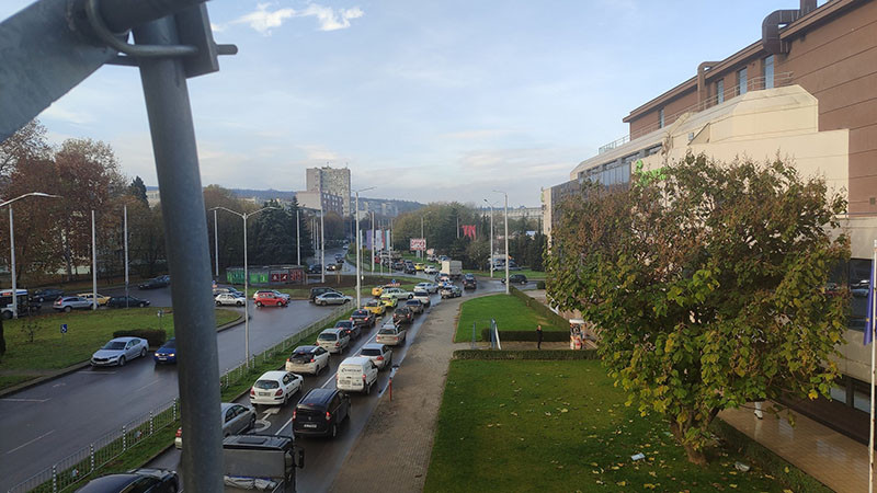 Голямо задръстване във варненския квартал "Аспарухово"