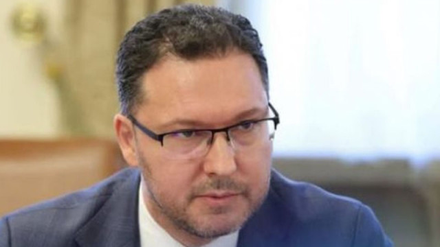 Даниел Митов: Президентът Радев превръща еврото в „площадка за популистки спектакъл“