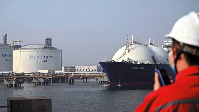 Русия продава на Китай втечнен газ от санкциониран проект без реакция от САЩ