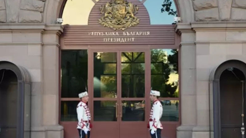 Президентът Румен Радев назначи посланици в Словакия, Сърбия и Тунис