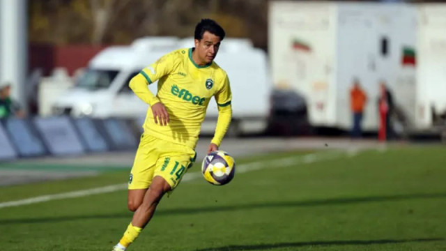 Лудогорец се завърна към победите, удари Септември с 2:0