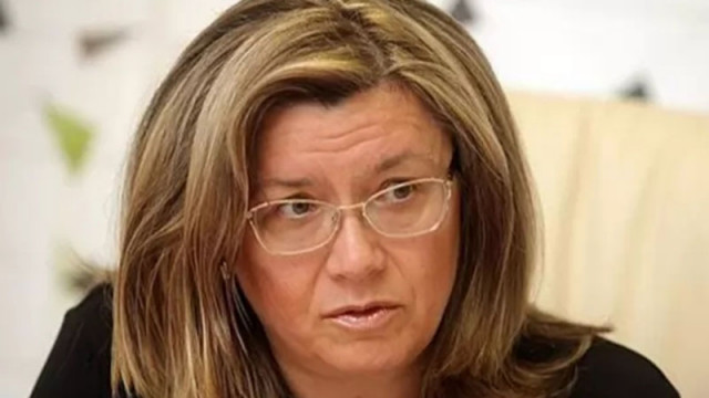 Органите на адвокатурата са длъжни да пазят авторитета на съда  Съдът