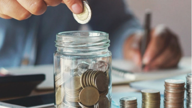 Депутати предлагат: По 392 евро 13-а и 14-а пенсия за всички пенсионри