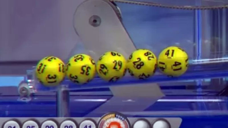 ГЕРБ, БСП и ДПС предлагат концесия на Тотото за 15 години