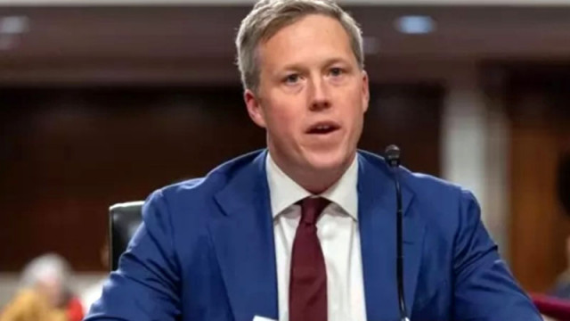 Ключова среща: САЩ преговарят с Русия и Украйна в Абу Даби