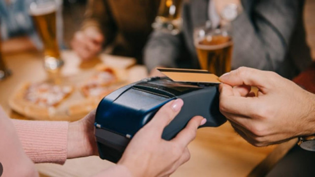 На Нова година ПОС терминали и банкомати спират временно