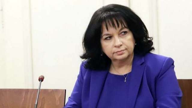 Министър Петкова към Асен Василев и Венко Сабрутев: Не бързайте да злорадствате