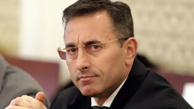 Спецов с нови рокади в „Лукойл“