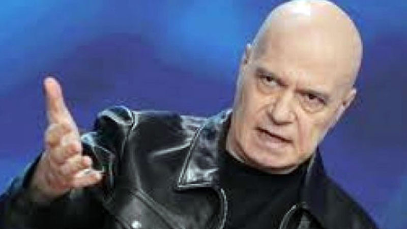 Слави: Депутат посочи с пръст две дами от МЗ, почват да ги дърпат, да ги псуват, свалят ги на земята