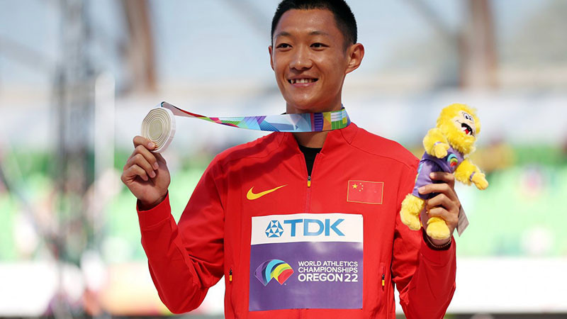 Оправдаха световен шампион за допинг, вдишал забраненото вещество неволно