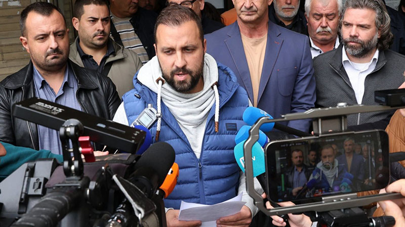 Кметът на "Люлин": Контейнерите отново преливат, а хората са уморени от обещания без покритие