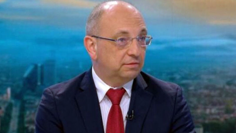 Николай Василев: Разговорите за бюджета продължават и закъсняваме със сроковете за приемането му
