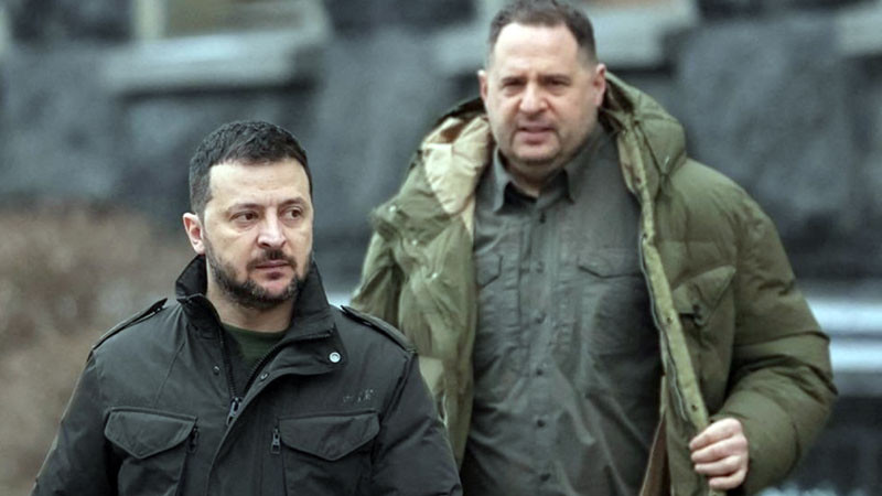 "Блумбърг": Оставката на Ермак разкри напрежението между Зеленски и антикорупционните органи