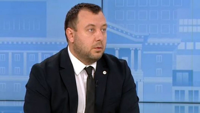 Очаквано "Възраждане" ще подкрепи нови антиправителствени протести