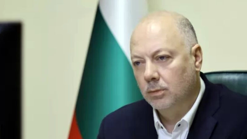 Желязков: Исканията на опозицията са политически, Пеевски има нюх, БСП отстоява своите искания