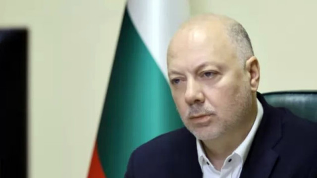 Желязков: Исканията на опозицията са политически, Пеевски има нюх, БСП отстоява своите искания