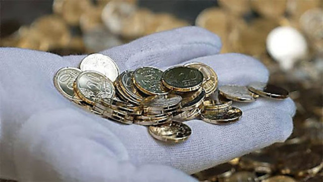 Опашка пред БНБ за стартовите комплекти с български евромонети