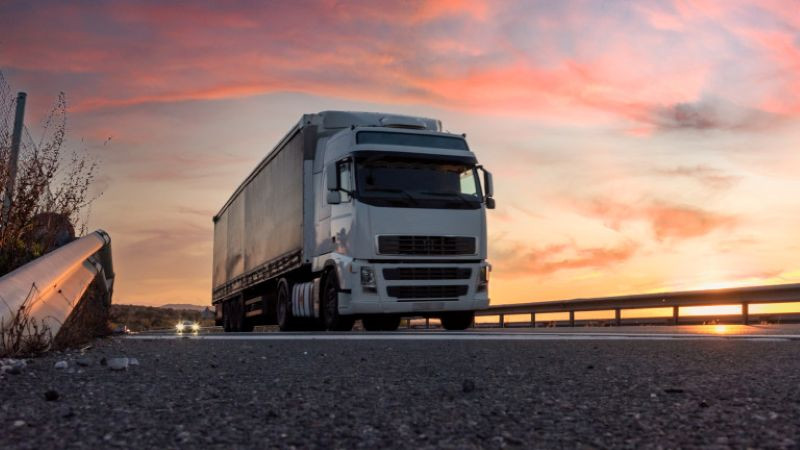 Ограничават движението на тировете по магистралите за коледно-новогодишните празници