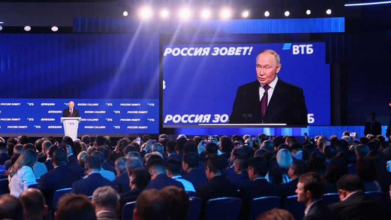 Путин поиска план за продажба на държавни акции