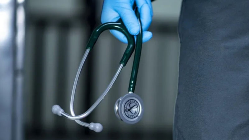 БЛС: Рискови експерименти със здравната система няма да решат кадровия дефицит