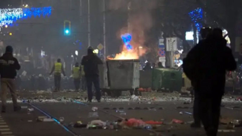 Прокуратурата разследва 16 души за груби хулигански прояви на протеста