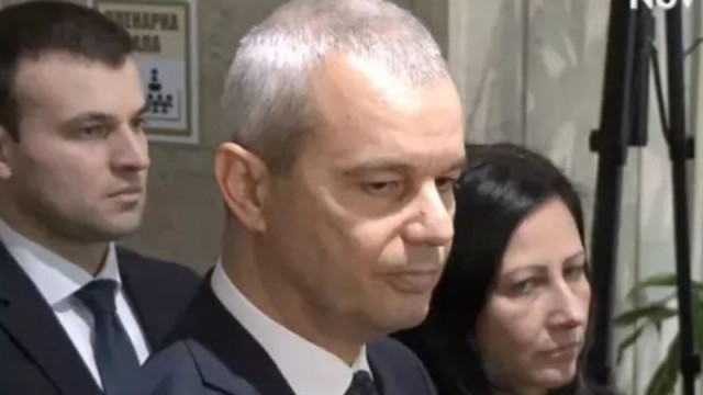 "Възраждане" иска свикване на КСНС заради бюджета и еврозоната