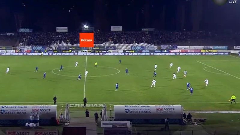 Славия охлади шампионските амбиции на "Левски" след синя треньорска глупост