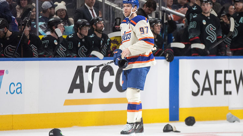 МакДейвид заби хеттрик и изравни Месията, а Едмънтън вкара 9 гола