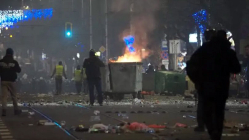 СДВР: Петимата задържани провокатори от протеста на 1 декември са с дълга криминална история