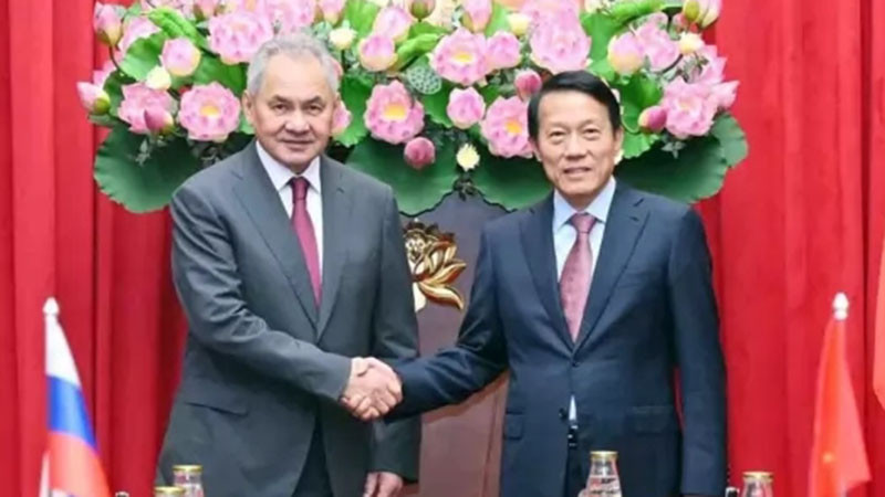 Сергей Шойгу пристигна в Ханой по покана на Виетнамския министър на обществената сигурност