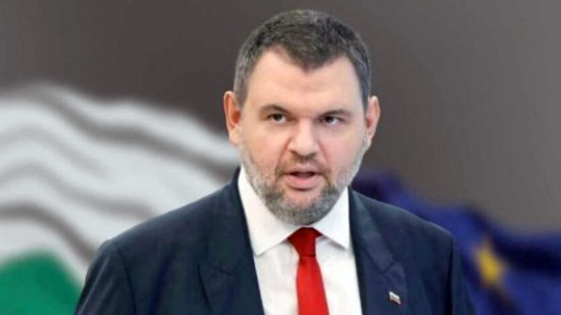 Пеевски: Днес дадохме урок по демокрация и любов към България!