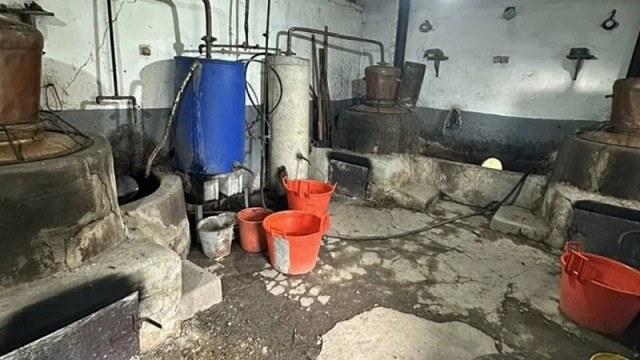 Митнически служители от Териториална дирекция Митница Варна иззеха 366 70