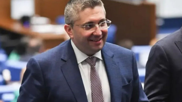 От Фейсбук профила на Николай Нанков ГЕРБ можем да гледаме