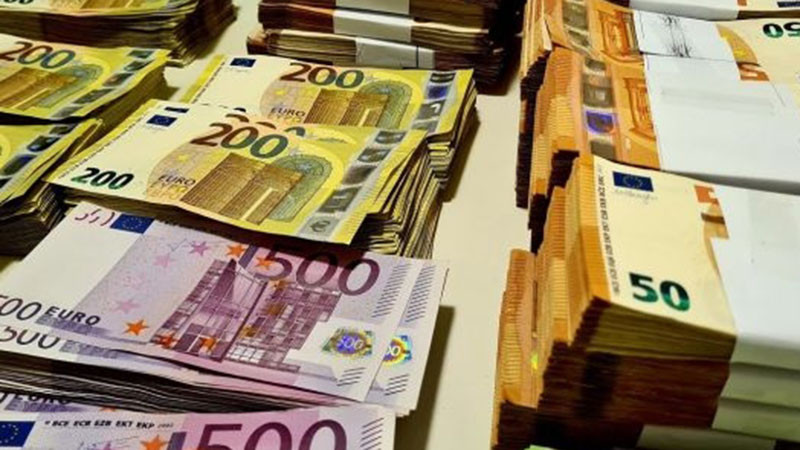 Съветът на ЕС отпусна 2,3 милиарда евро помощ за Украйна