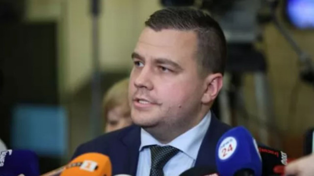 Депутатът от Има такъв народ Станислав Балабанов бе замерян с