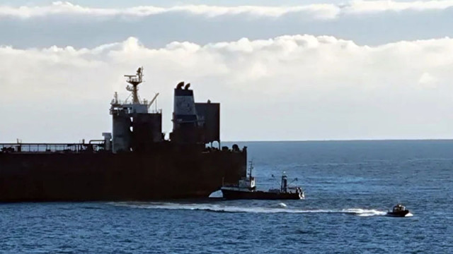 Днес официално започна операцията по обезопасяване на танкера Кайрос съобщи