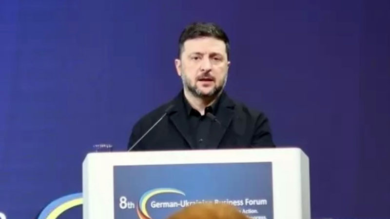 Зеленски от Берлин: Няма компромис за изтегляне на Украйна от Донбас!