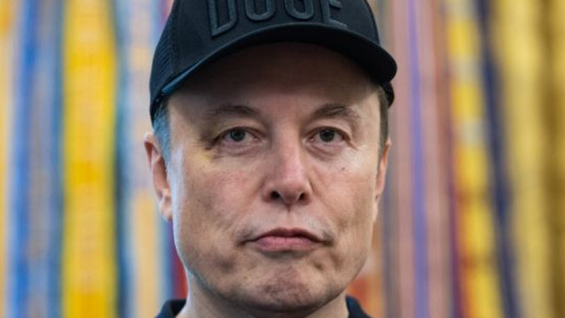 Илон Мъск стана първият човек в историята със състояние над 600 милиарда долара