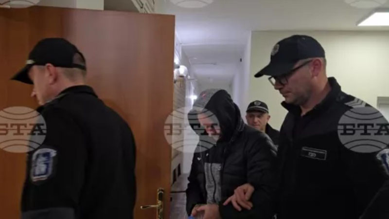 Окръжният съд в Ловеч пусна под домашен арест началника на Пето РУ-София Пламен Максимов