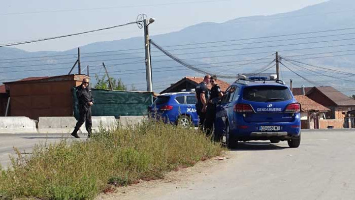 Поискаха постоянен арест на шестимата задържани за рекети и лихварство в Кюстендилско