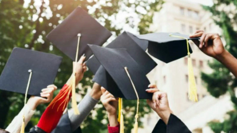 Студенти от протестите създадоха инициатива "СТОП"