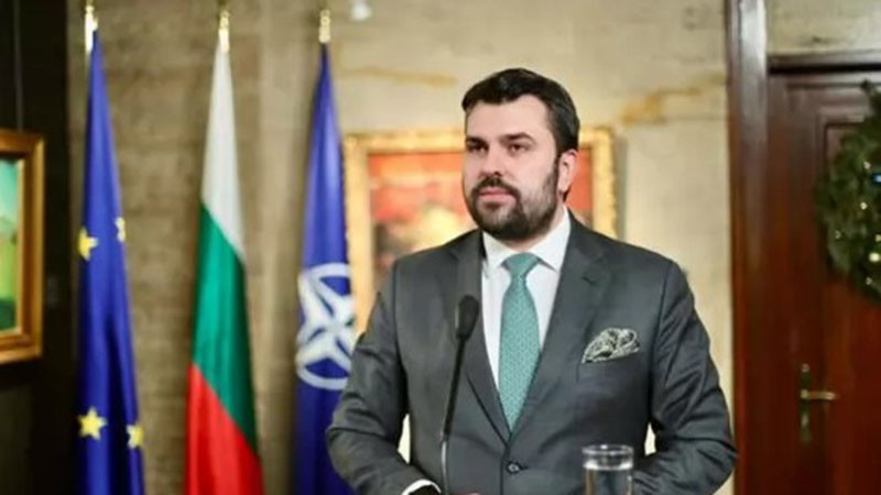 Георг Георгиев посрещна на прием дипломатическия корпус за коледните и новогодишни празници