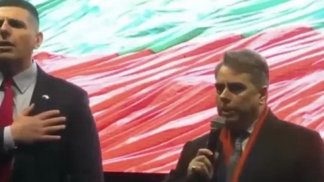 Валентин Кардамски Фейсбук Кой не скача е дебел – скандира