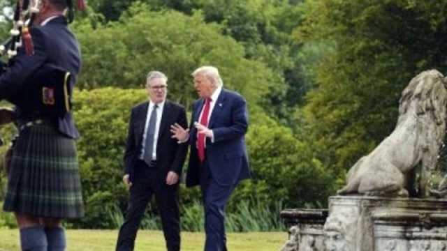 Стармър обсъди усилията за мир в Украйна в телефонен разговор с Тръмп